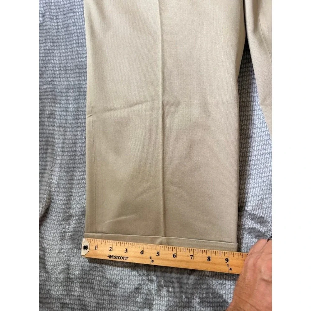 Brooks Brothers Vintage Khaki Chinos Pleated Cuffed Made in USA Tan Mens 40X29.